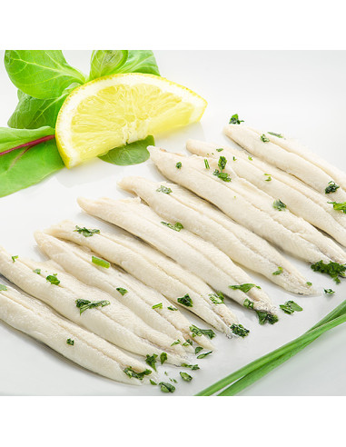 BOQUERONES EN ACEITE Y VINAGRE TARRINA DE 500 gr